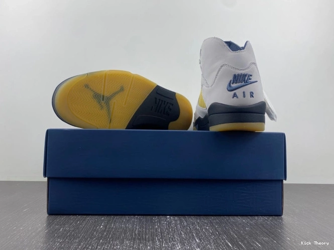 Kicked Out Shoe Store Maniere Air WMNS x Jordan FZ5758-004 5 Ma A 0809